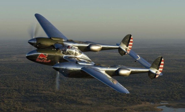 Lockheed P 38L Aviaticka pout 2013