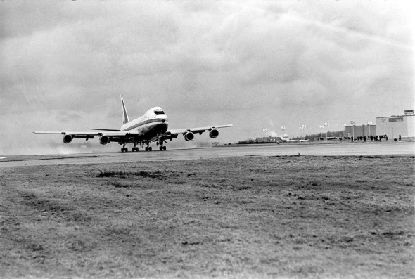 BOEING 747 FIRST FLIGHT