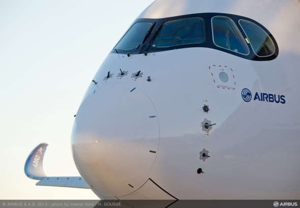 A350_XWB_MSN3_NOSE_CLOSE_UP