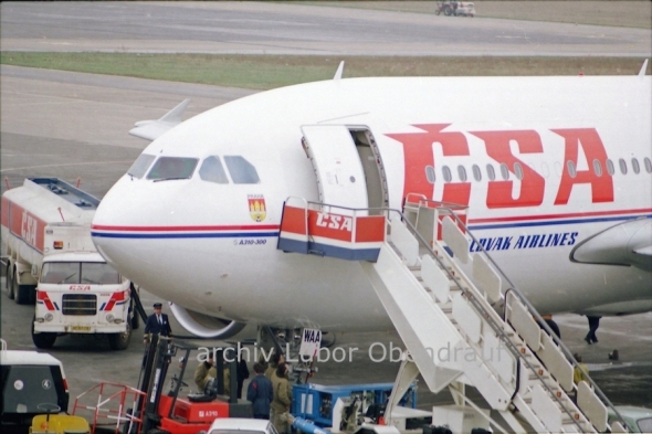 Přílet Airbusu A310 ČSA do Prahy