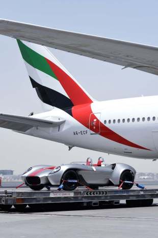 Jannarelly Design Sky Cargo Emirates