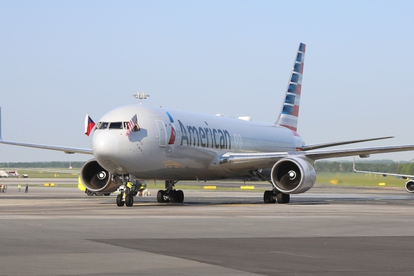 Boeing 767 300 American Airlines první přistání v Praze