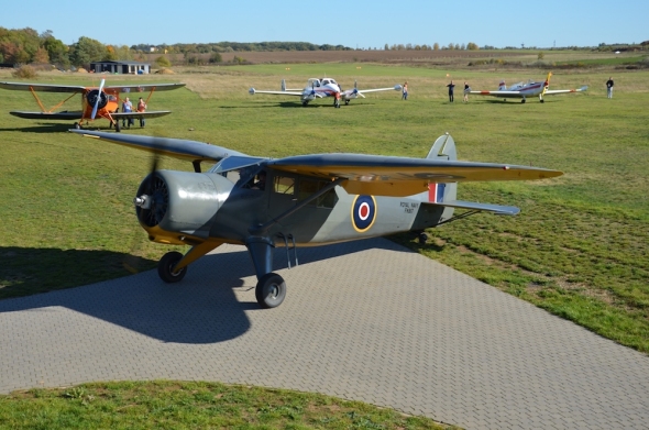 Stinson AT19B Reliant Mk III